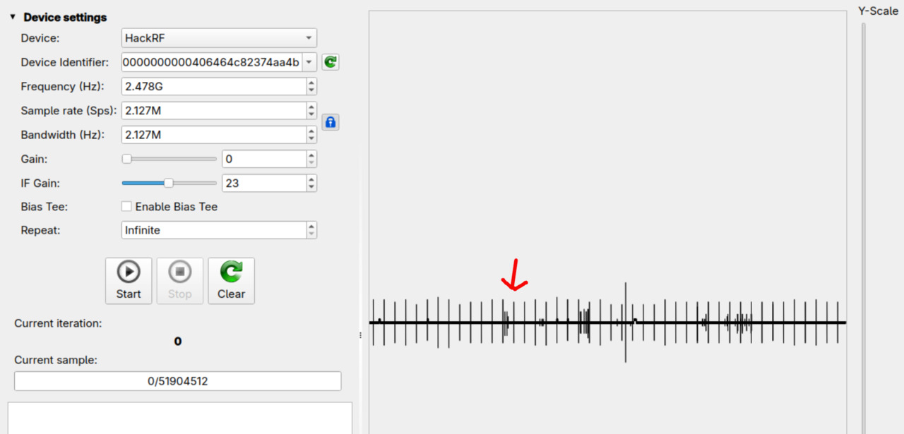 Universal Radio Hacker with the recorded trace and working shift signal highlighted